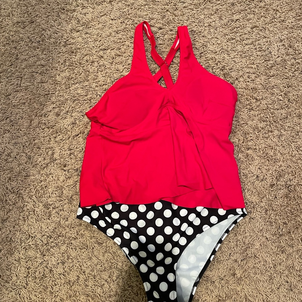 XL tank swimsuit